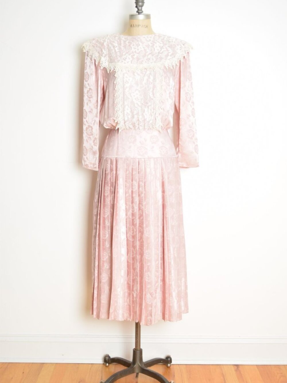 vintage 80s dress Scott McClintock pink satin lace cottagecore Victorian midi M